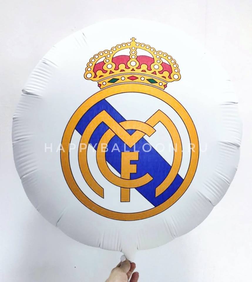 Шар на футбол с логотипом Real Madrid